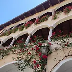 Casa Colonne Fiorite *